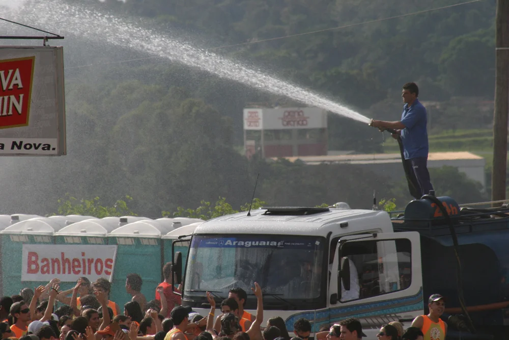 Estrutura de caminhão pipa para eventos